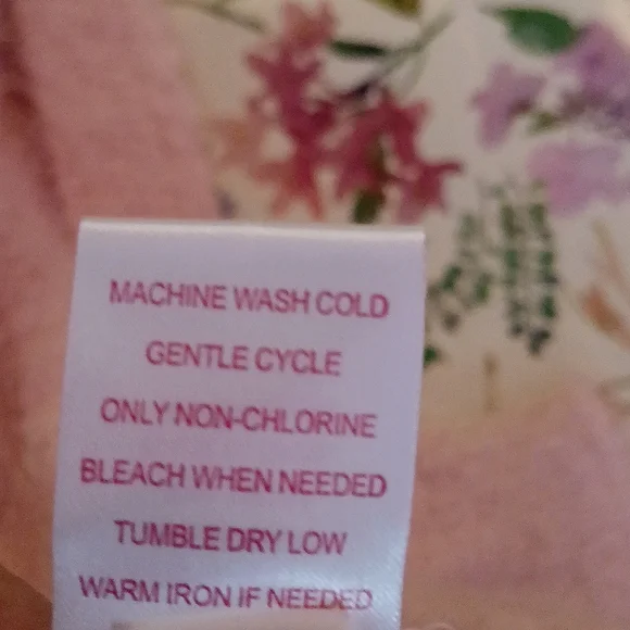 LIKE WEARING a CLOUD! NWT Design History Girls Feather-Knit Open Cardigan, Med. - Picture 11 of 12